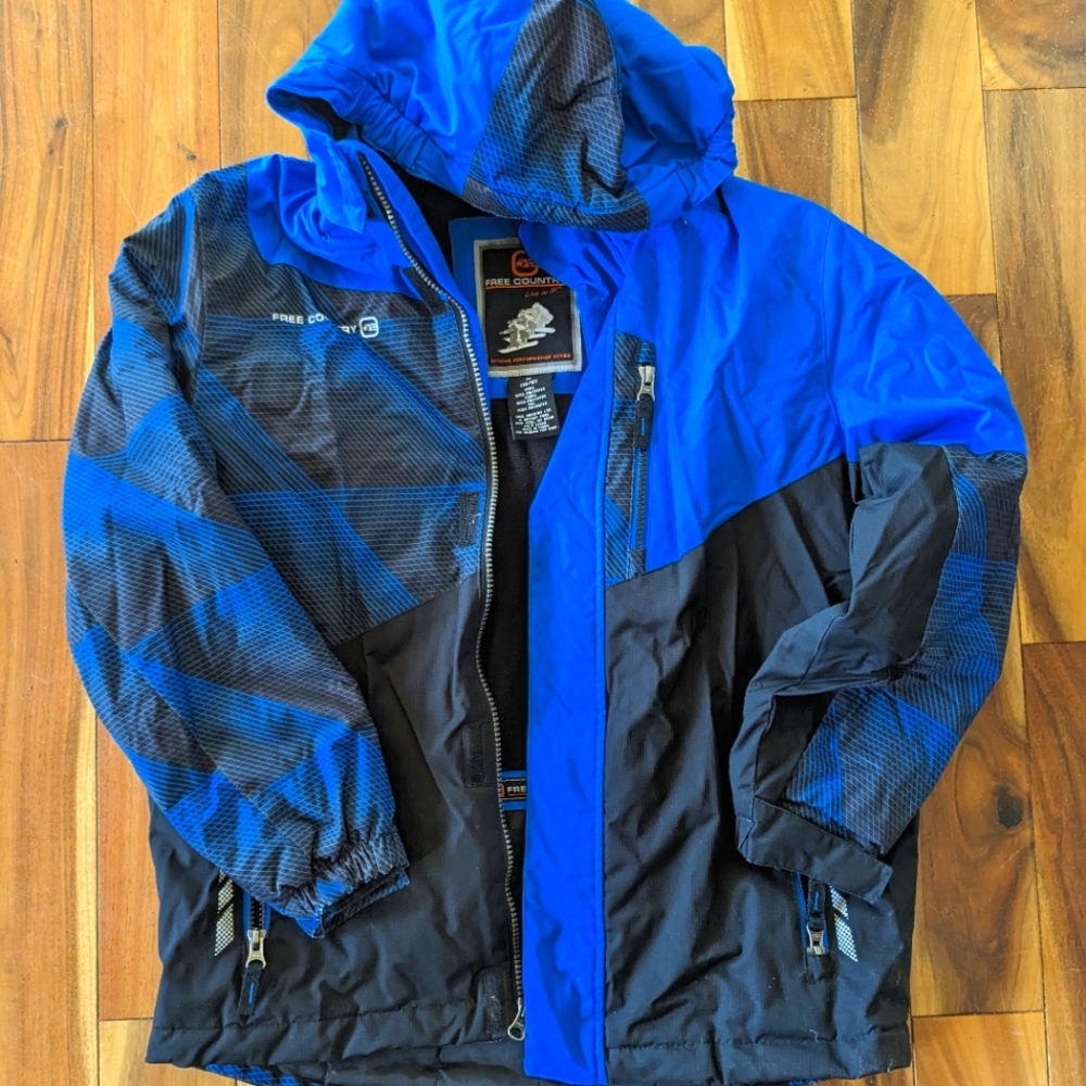 Puffer Coat free country 10/12
